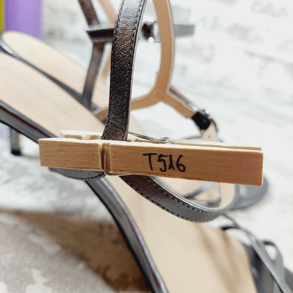 New Stuart Weitzman Starla 80 Leather Silver Sandals T516 - Picture 11 of 11